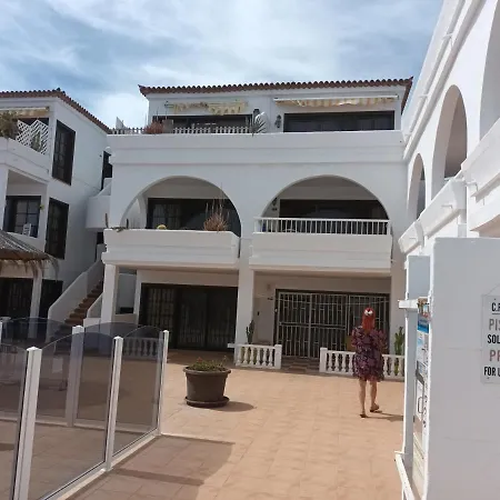 Apartamento Golf And Sea ,heated Pool, Wi-fi. San Miguel de Abona